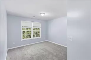 1332 Melrose Woods Ln, Lawrenceville, GA 30045 - Photo 32