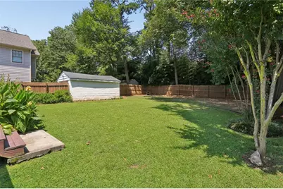 266 Midvale Drive NE, Atlanta, GA 30342 - Photo 26