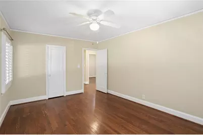 266 Midvale Drive NE, Atlanta, GA 30342 - Photo 16