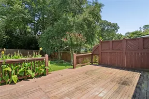 266 Midvale Dr NE, Atlanta, GA 30342 - Photo 22
