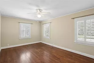266 Midvale Dr NE, Atlanta, GA 30342 - Photo 14