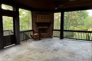 902 Little Darby Ln, Suwanee, GA 30024 - Photo 12
