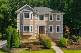 2995 Georgian Manor Dr, Johns Creek, GA 30022 - Photo 10