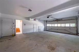 2481 Appalachee Dr NE, Atlanta, GA 30319 - Photo 32