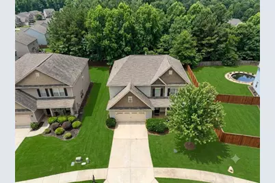 1086 Blind Brook Circle, Hoschton, GA 30548 - Photo 1