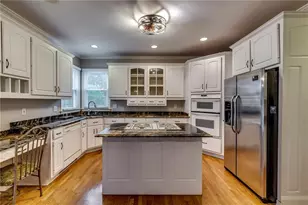 807 Reagan Dr NW, Conyers, GA 30012 - Photo 18