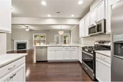 2698 Village Park Bend, Duluth, GA 30096 - Photo 8