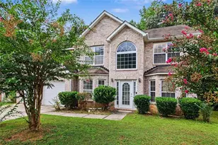 579 Ironstone Dr, Fairburn, GA 30213 - Photo 2
