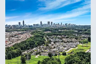 2190 Addison Place NW, Atlanta, GA 30318 - Photo 8