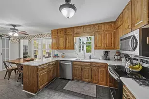 3782 Churchill Dr SW, Marietta, GA 30064 - Photo 16