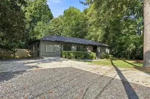 5012 Tilly Mill Rd, Dunwoody, GA 30338 - Photo 2