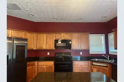 107 Meadows Drive, Senoia, GA 30276 - Photo 10