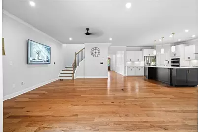 4010 Applecrisp Road, Roswell, GA 30076 - Photo 32