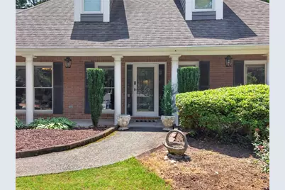 1650 Peachcrest Drive, Lawrenceville, GA 30043 - Photo 4