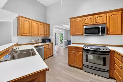 1650 Peachcrest Drive, Lawrenceville, GA 30043 - Photo 14