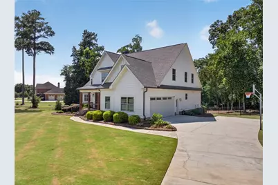 417 Fox Valley Drive, Monroe, GA 30656 - Photo 2