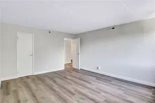 2460 Peachtree Rd, Atlanta, GA 30305 - Photo 18