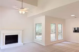 901 Lauren Kay Ct, Lawrenceville, GA 30046 - Photo 8