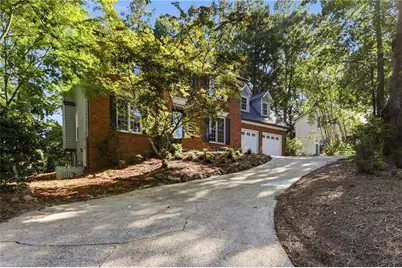 2696 S Arbor Drive, Marietta, GA 30066 - Photo 2