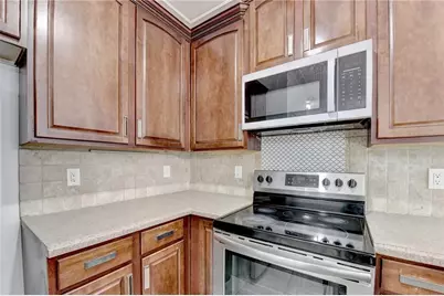 5510 Stonewood Court, Norcross, GA 30093 - Photo 8