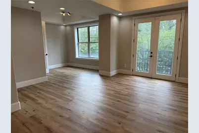 2255 Peachtree Road NE #322, Atlanta, GA 30309 - Photo 4