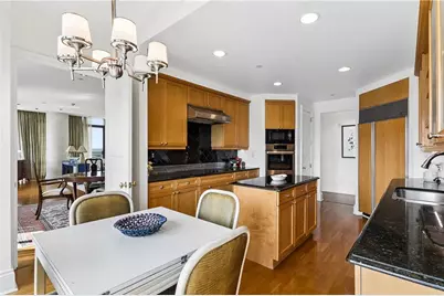 750 Park Avenue NE #19W, Atlanta, GA 30326 - Photo 32