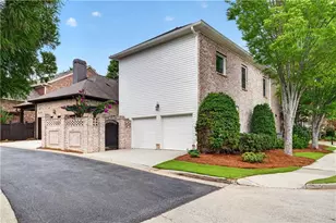 1085 Ambrose Ave, Alpharetta, GA 30022 - Photo 10