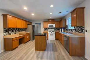 3983 Roxberry Hill Ln, Buford, GA 30518 - Photo 14