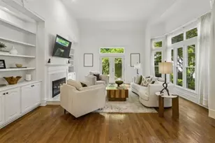 4223 Wieuca Overlook NE, Atlanta, GA 30342 - Photo 6