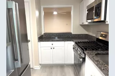 504 Wynnes Ridge Circle SE, Marietta, GA 30067 - Photo 6