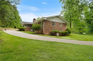 4670 Windsor Dr SW, Smyrna, GA 30082 - Photo 38