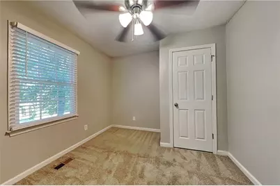 748 Dillon Drive, Douglasville, GA 30134 - Photo 16