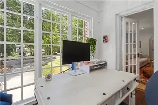 383 E Wesley Rd NE, Atlanta, GA 30305 - Photo 10