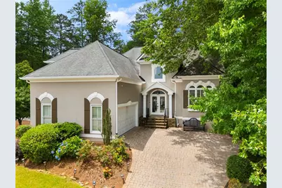 261 Powers Park Way NE, Marietta, GA 30067 - Photo 2