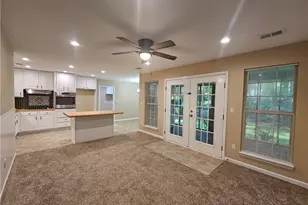 25 Hearthstone Dr, Stockbridge, GA 30281 - Photo 12