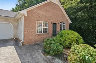 3406 Double Eagle Dr, Marietta, GA 30008 - Photo 2