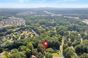 920 Kings Ct, Woodstock, GA 30189 - Photo 2