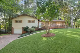 920 Kings Ct, Woodstock, GA 30189 - Photo 1