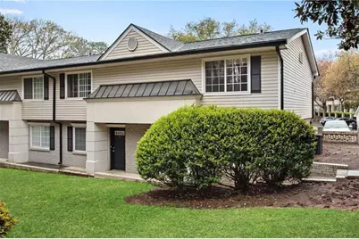 6940 Roswell Road #F2, Sandy Springs, GA 30328 - Photo 2