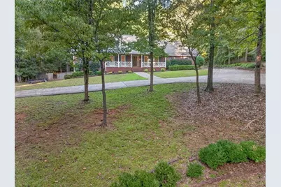 94 Deer Creek Trail, Hoschton, GA 30548 - Photo 4