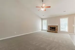 1420 Jefferson Walk Cir, Jefferson, GA 30549 - Photo 10