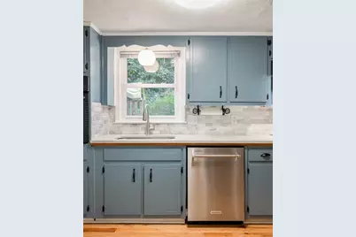 2497 Greenglade Road NE, Atlanta, GA 30345 - Photo 10