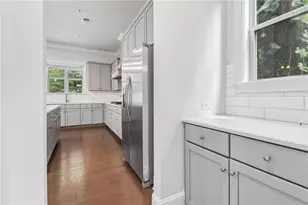 580 Avondale Hills Dr, Decatur, GA 30032 - Photo 8