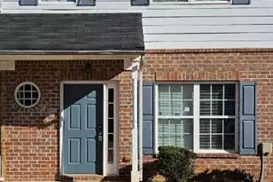 325 Brookview Dr, Riverdale, GA 30274 - Photo 1