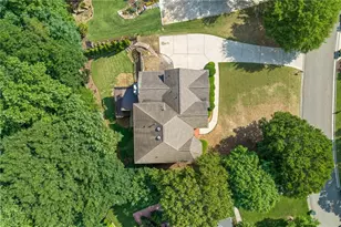 163 Woodcliff Dr, Suwanee, GA 30024 - Photo 2