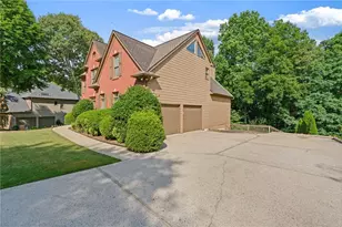 163 Woodcliff Dr, Suwanee, GA 30024 - Photo 4