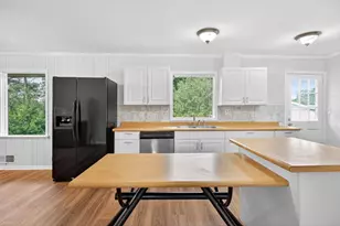 3724 Chavers Pl, Stone Mountain, GA 30083 - Photo 22