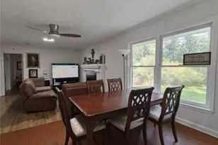 984 Bob Hannah Circle, Lawrenceville, GA 30044 - Photo 8