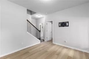 4199 Townsend Ln, Atlanta, GA 30346 - Photo 34