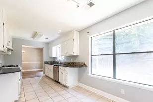 11030 Indian Village Dr, Johns Creek, GA 30022 - Photo 10